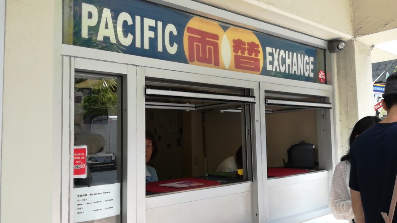 PACIFIC MONEY EXCHANGE(両替)